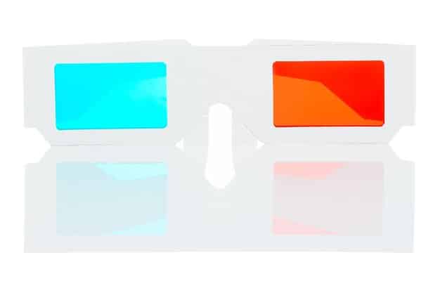A side-by-side comparison of two VR interfaces: on the left, the original Tilt Brush interface, and on the right, the updated interface with new tools, streamlined menus, and improved ease of use. This highlights the software's evolution.